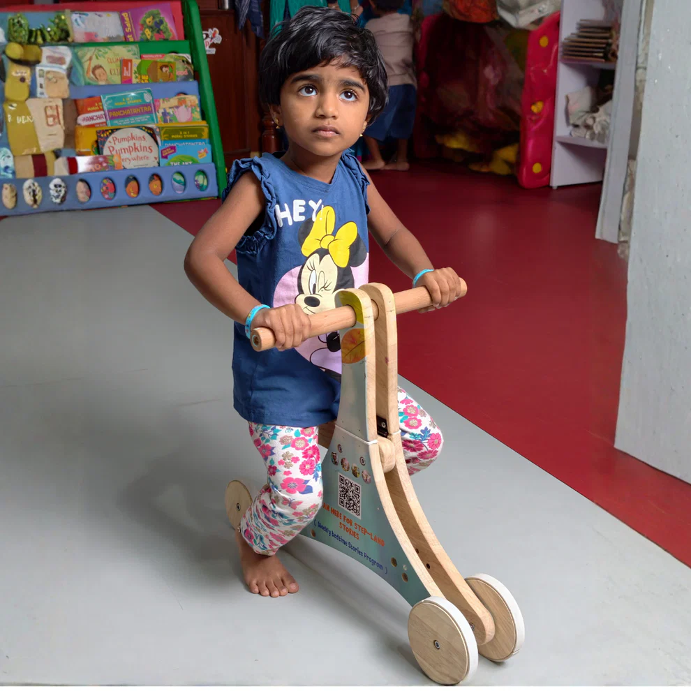 Vanar - 3-in-1 Kids Walker India – Ride, Balance Bike & Scooter Toy